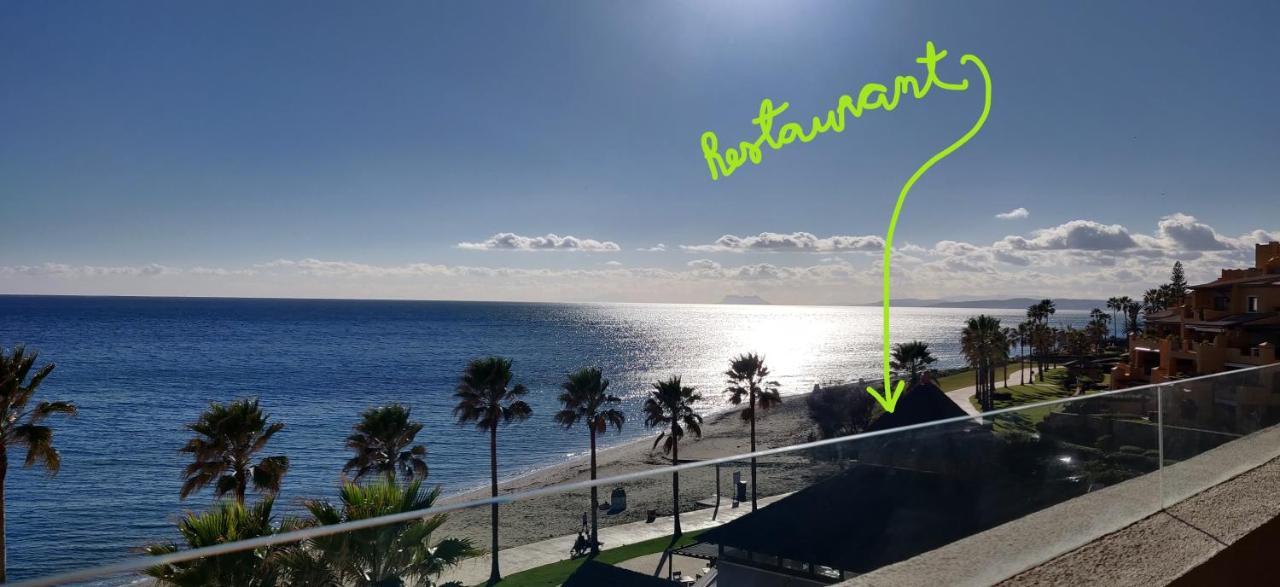 Bahia De La Plata Seafront Apartment Estepona Ngoại thất bức ảnh